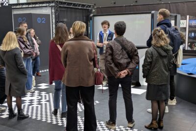 atelier dans l'exposition de l'Atrium - Agrandir l'image 1 sur 3, fenêtre modale
