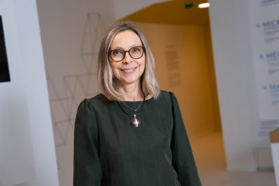 Portrait de Sylvie Benzoni Mathématicienne, Professeure à l’Université Lyon 1, Directrice de l’Institut Henri Poincaré - Agrandir l'image, fenêtre modale