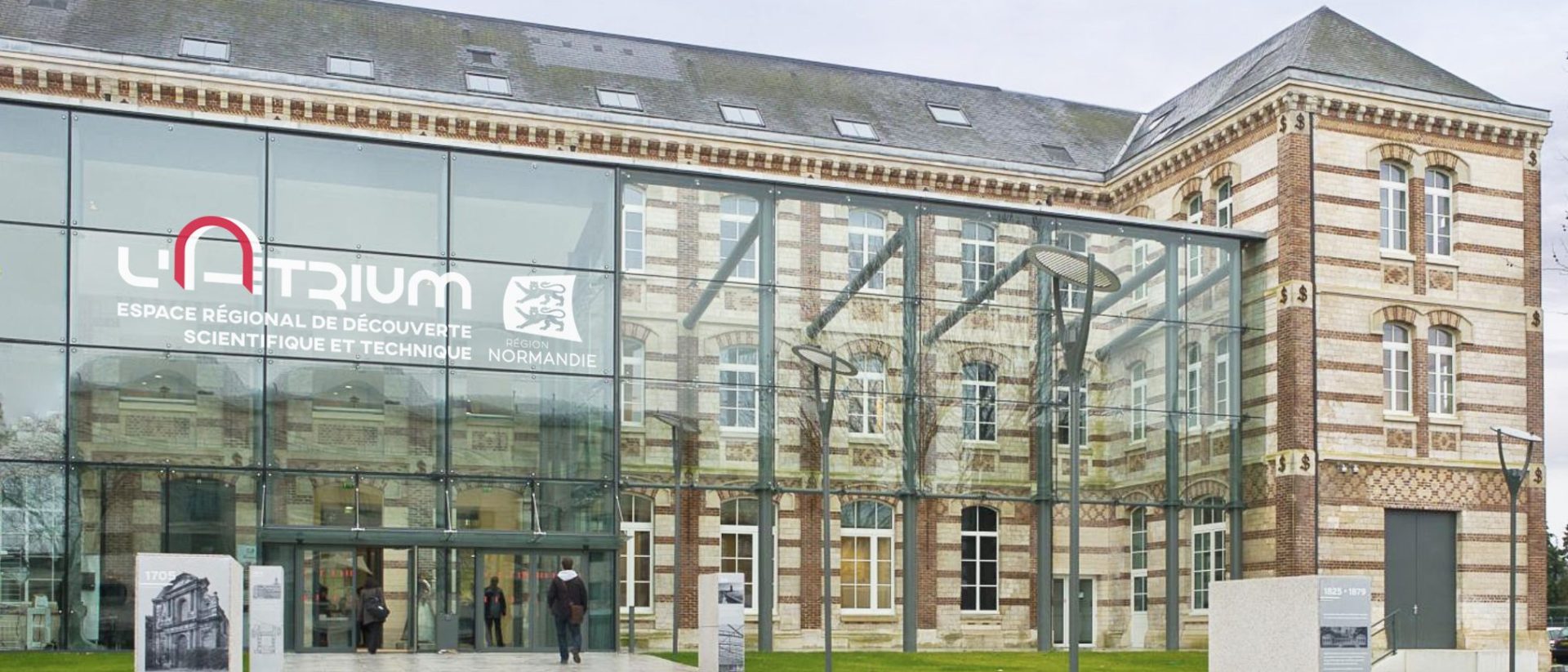 Photo du bâtiment de l'Atrium de Rouen - Agrandir l'image, fenêtre modale