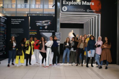 Agrandir l'image 3 sur 12, fenêtre modale