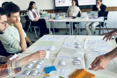 Photo du dispositif de formation des doctorants par Science Action Normandie - Agrandir l'image 19 sur 20, fenêtre modale