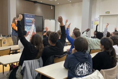 Photo du dispositif "Docteur Menteur" - Agrandir l'image 1 sur 3, fenêtre modale