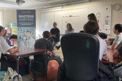 Photo du dispositif "Docteur Menteur" - Agrandir l'image 2 sur 3, fenêtre modale