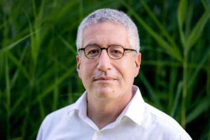 Portrait de Gilles Dowek - Agrandir l'image, fenêtre modale