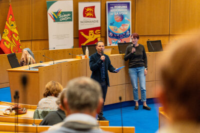 Agrandir l'image 5 sur 16, fenêtre modale