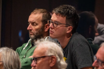 Agrandir l'image 8 sur 16, fenêtre modale