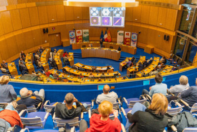 Agrandir l'image 11 sur 16, fenêtre modale